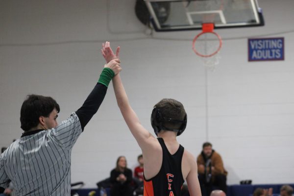 Wrestlers travel to West G for meet on 12/6