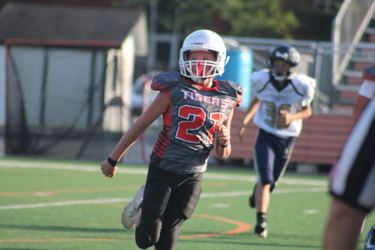 7th Grade Football Takes on Conneaut